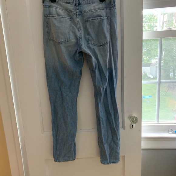 Forever 21 Boyfriend Jeans Size 28 - Picture 2 of 3
